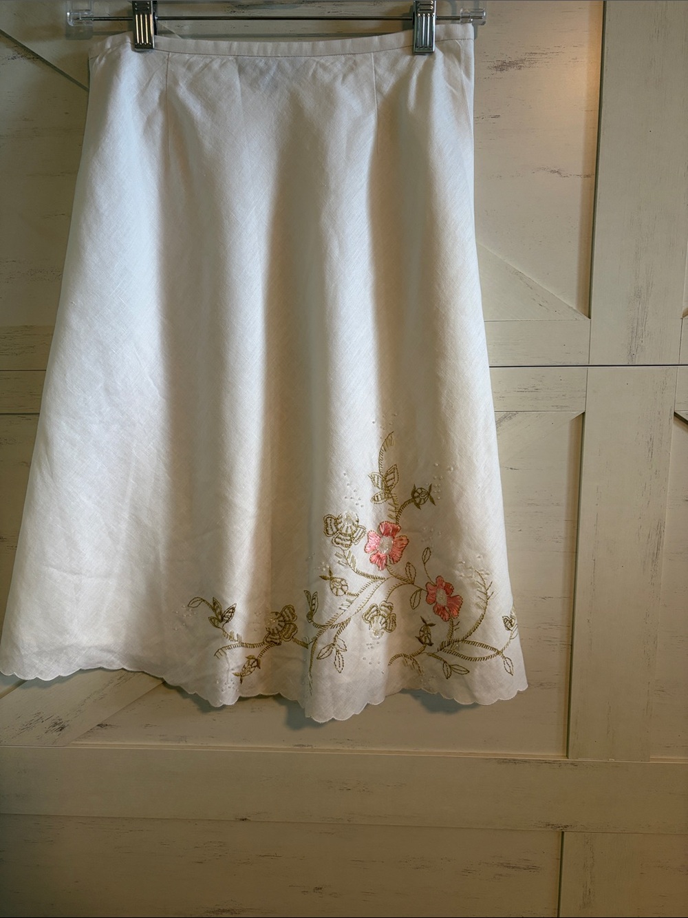 Ann Taylor White A-Line Skirt with Pink Floral Embroidery - Picture 2 of 6